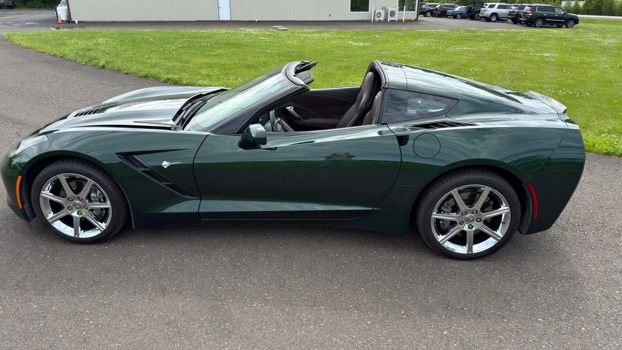 2014 Chevrolet Corvette C7 - Image 12 of 31