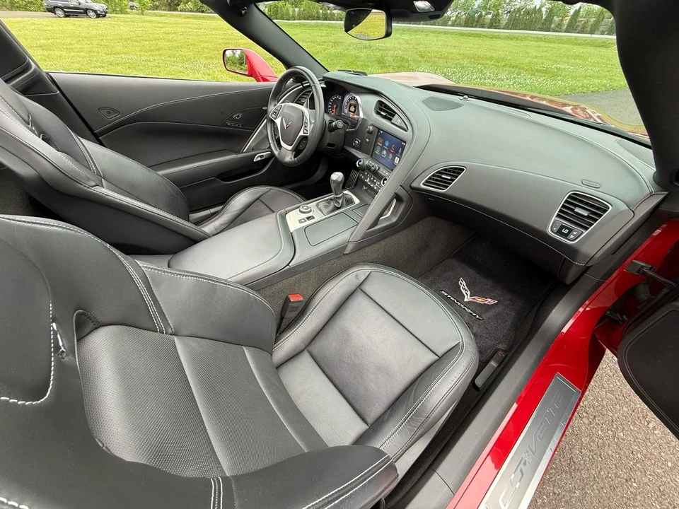 2014 Chevrolet Corvette C7 - Image 15 of 31