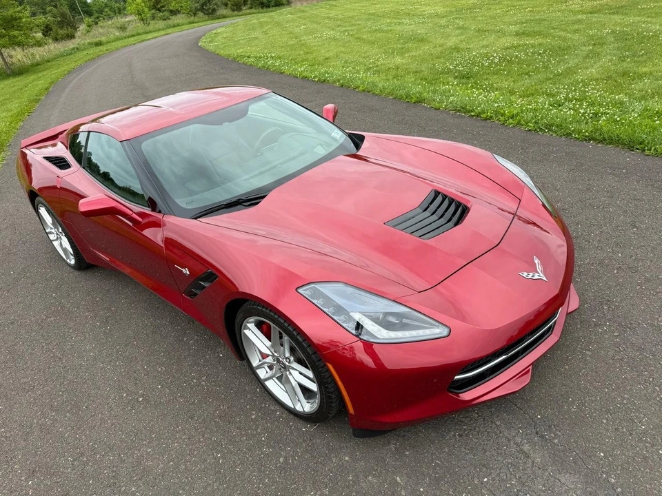 2014 Chevrolet Corvette C7 - Image 2 of 31
