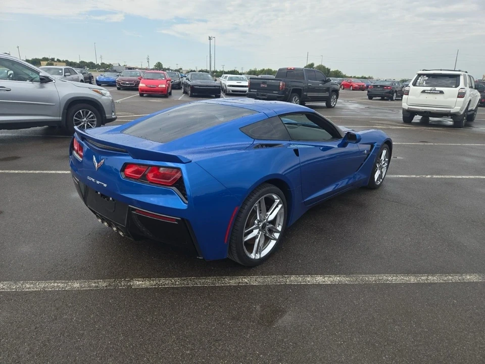 2014 Chevrolet Corvette C7 - Image 2 of 16