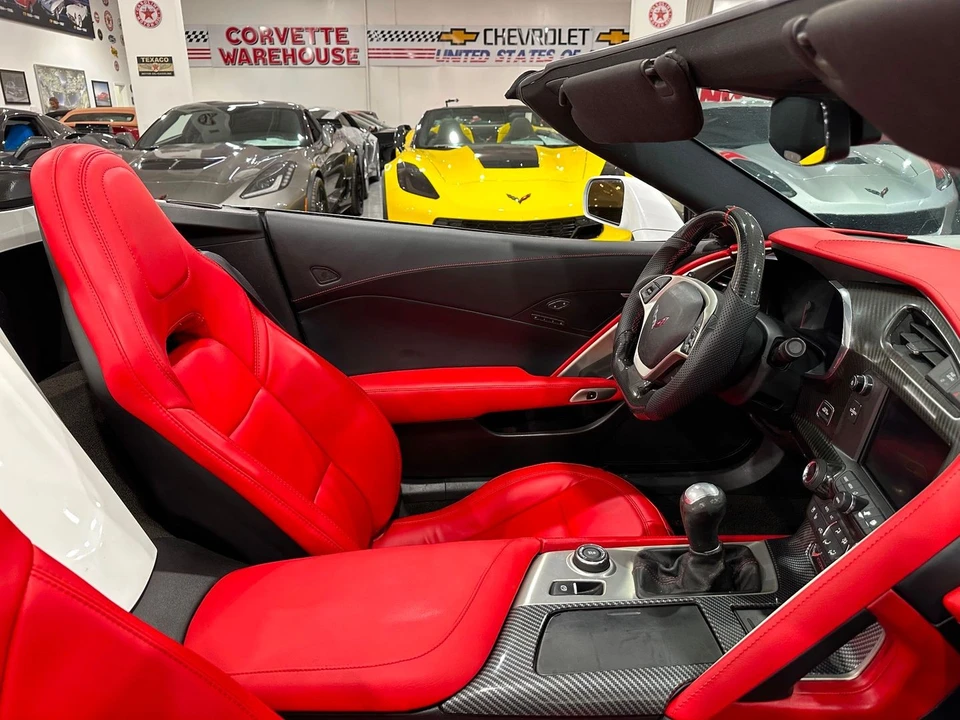 2014 Chevrolet Corvette C7 - Image 17 of 21