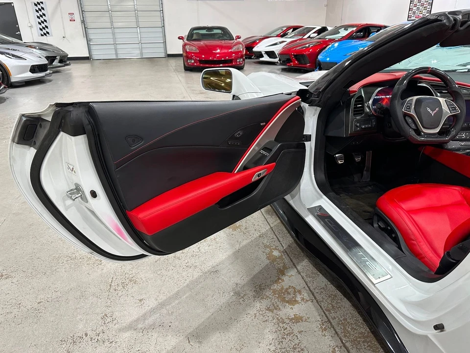 2014 Chevrolet Corvette C7 - Image 18 of 21