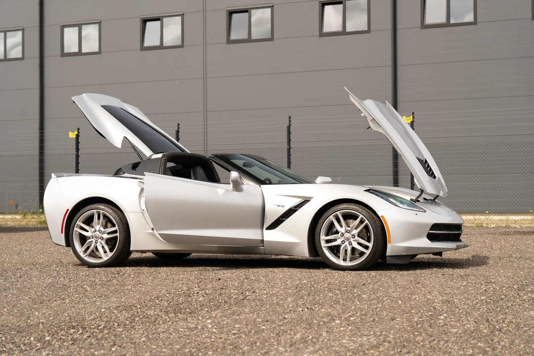 2014 Chevrolet Corvette C7 - Image 16 of 31