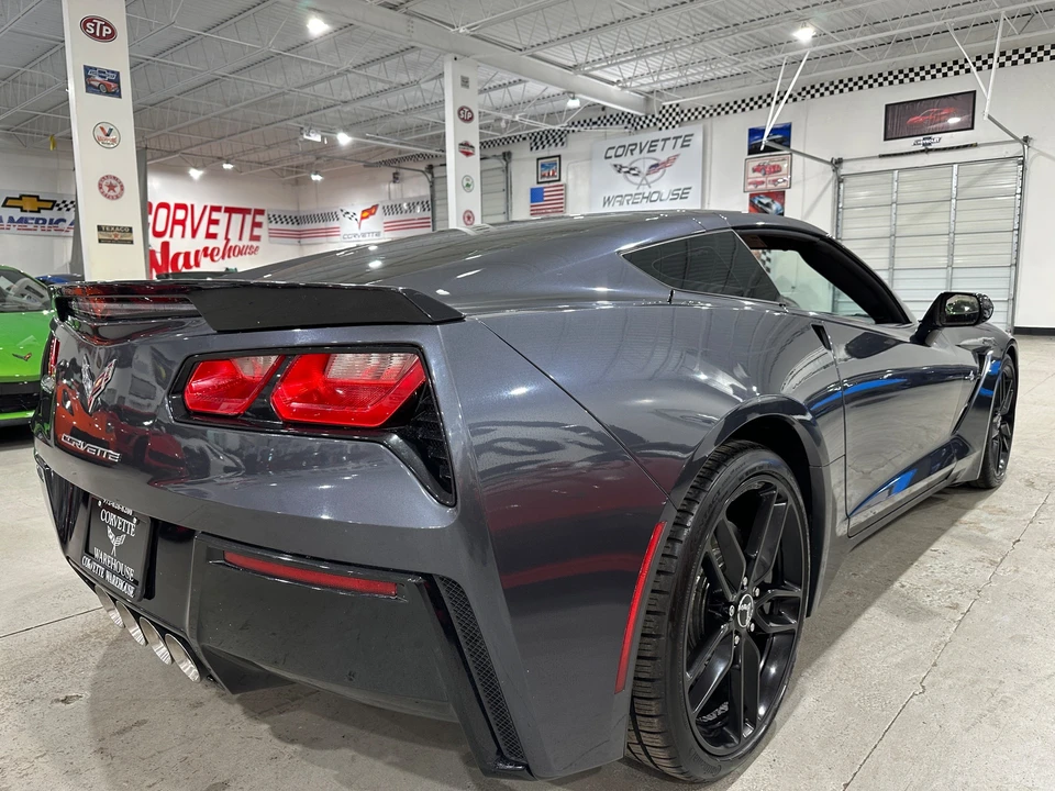 2014 Chevrolet Corvette C7 - Image 6 of 10