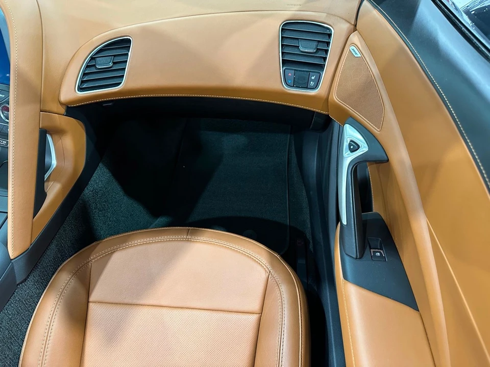 2014 Chevrolet Corvette C7 - Image 15 of 21