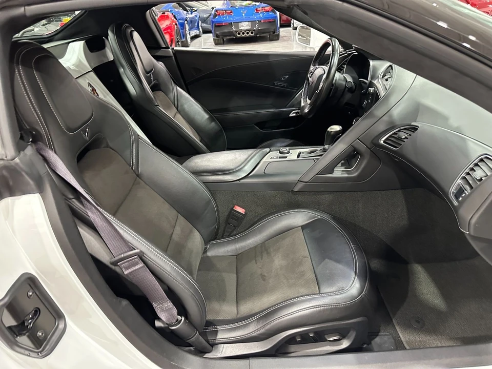 2014 Chevrolet Corvette C7 - Image 19 of 21