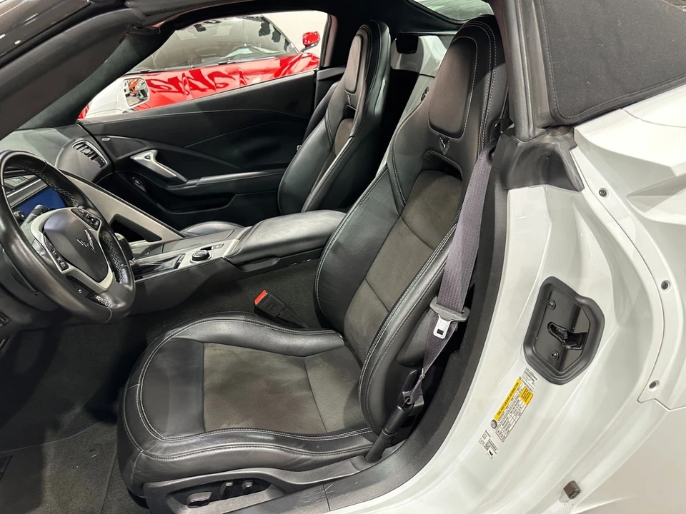 2014 Chevrolet Corvette C7 - Image 18 of 21