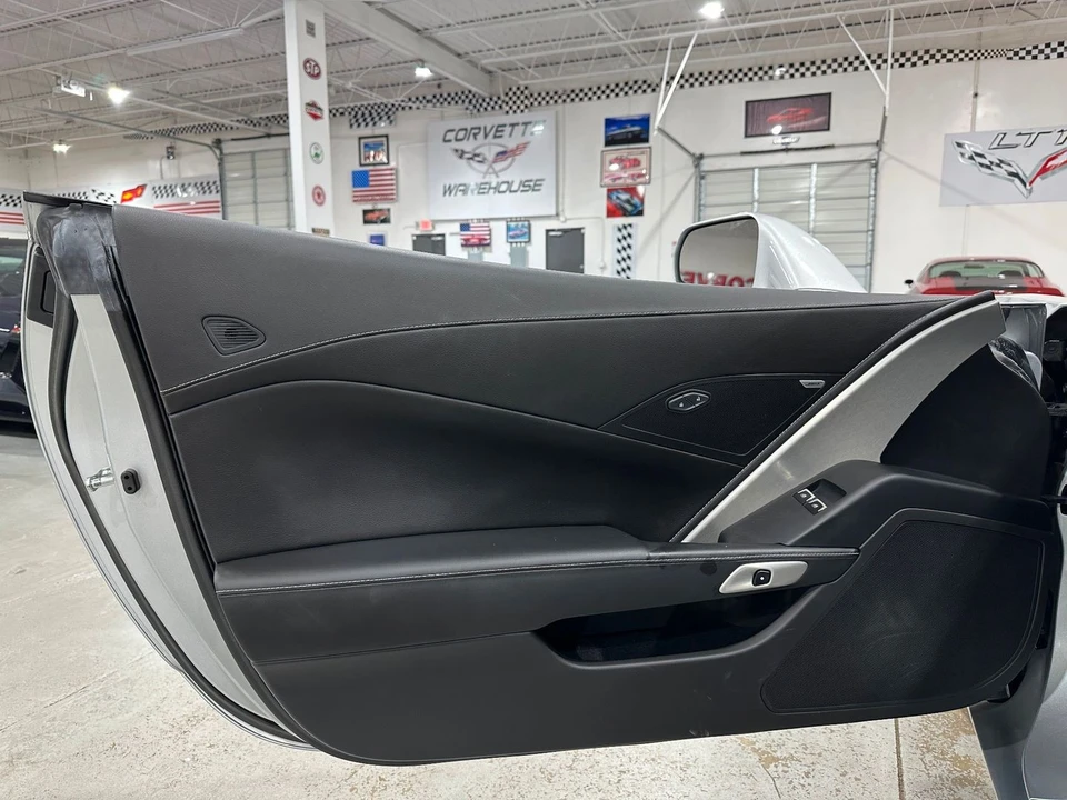 2014 Chevrolet Corvette C7 - Image 14 of 21