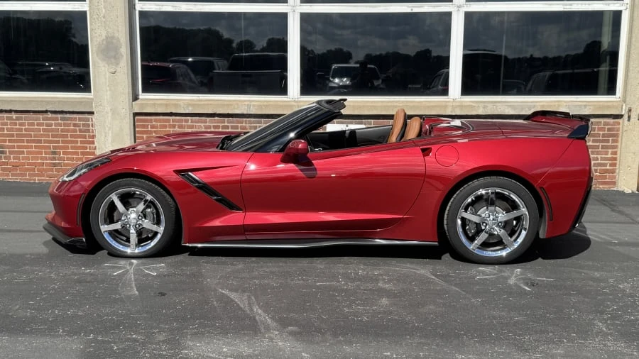 2014 Chevrolet Corvette C7 - Image 2 of 12