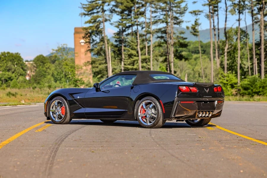 2014 Chevrolet Corvette C7 - Image 2 of 31