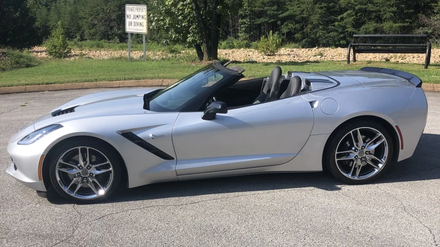 2014 Chevrolet Corvette C7 - Image 2 of 9