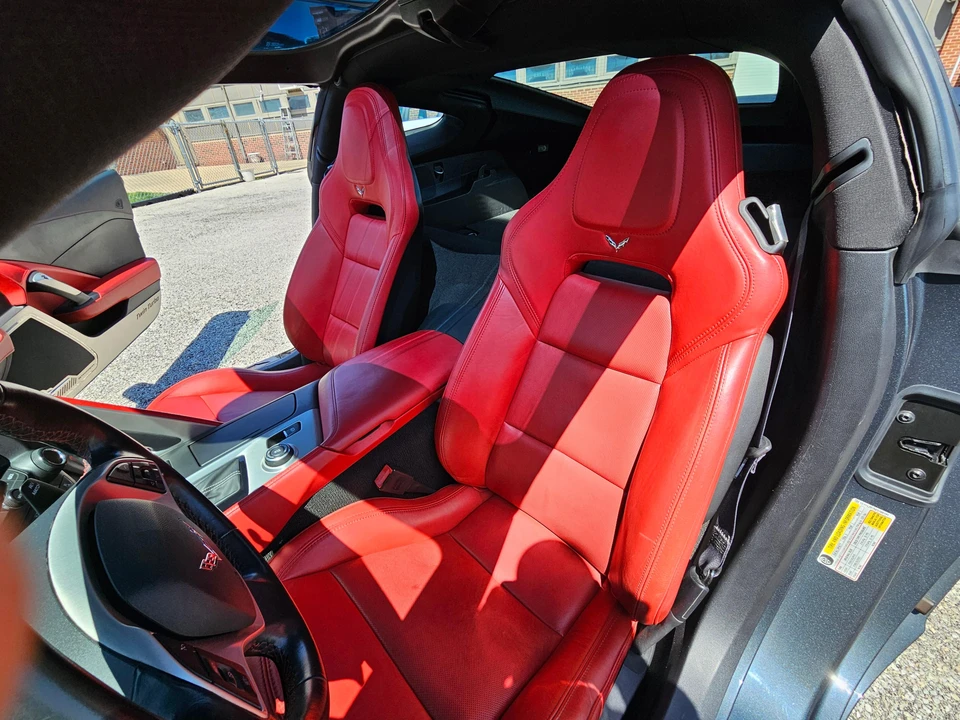 2014 Chevrolet Corvette C7 - Image 28 of 31