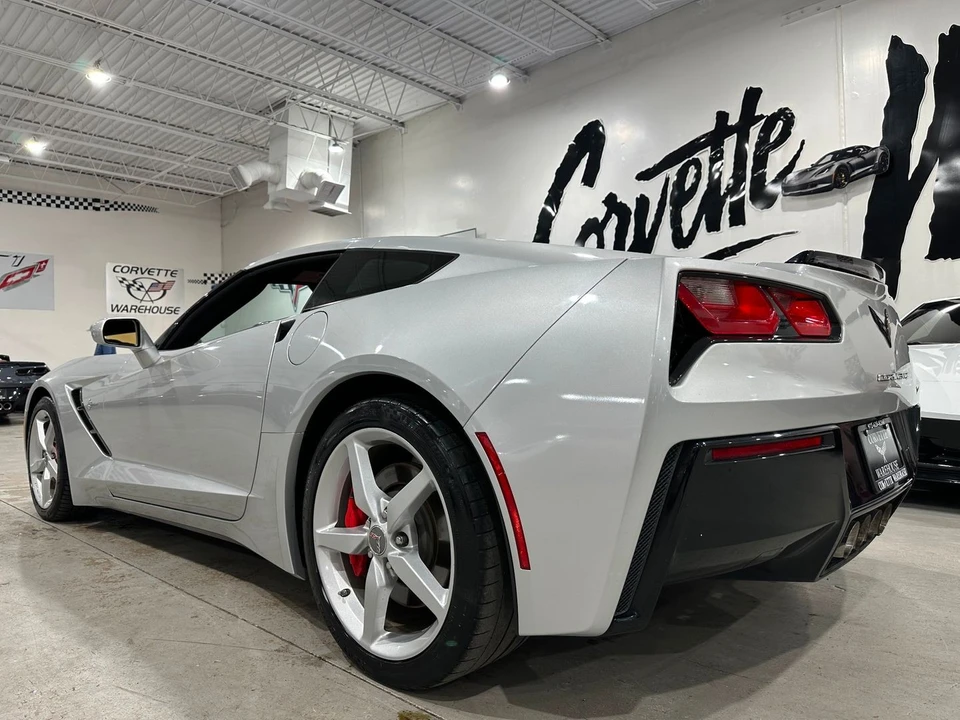 2014 Chevrolet Corvette C7 - Image 19 of 21
