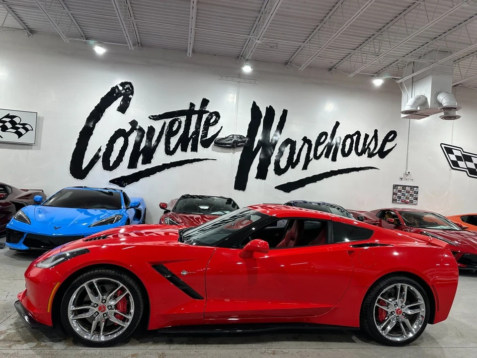 2014 Chevrolet Corvette C7 - Image 2 of 11