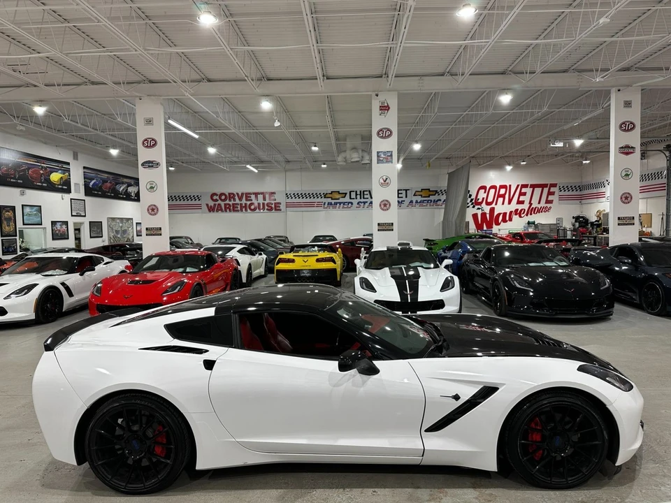 2014 Chevrolet Corvette C7 - Image 6 of 11