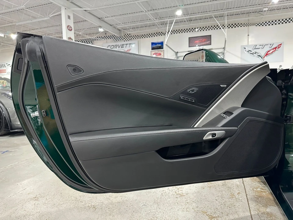 2014 Chevrolet Corvette C7 - Image 12 of 21
