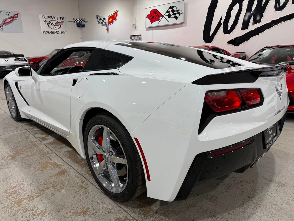2014 Chevrolet Corvette C7 - Image 4 of 11