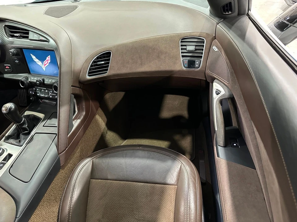 2014 Chevrolet Corvette C7 - Image 13 of 21