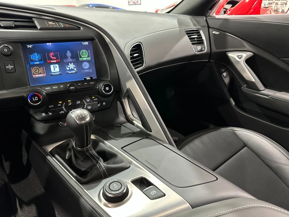 2014 Chevrolet Corvette C7 - Image 16 of 21