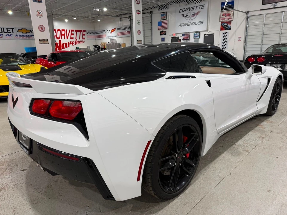 2014 Chevrolet Corvette C7 - Image 6 of 11