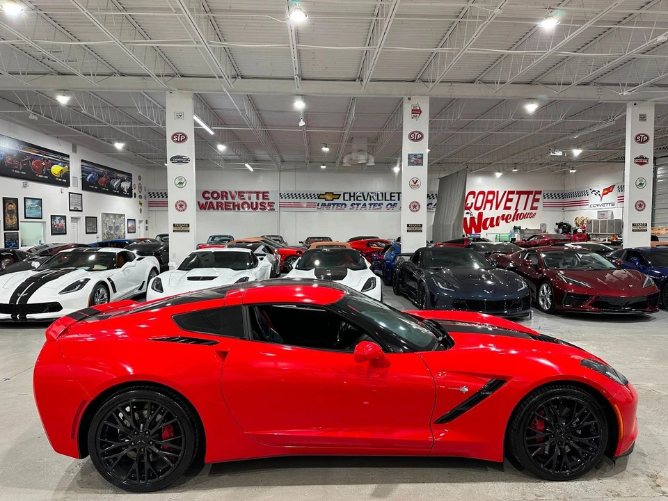2014 Chevrolet Corvette C7 - Image 6 of 11