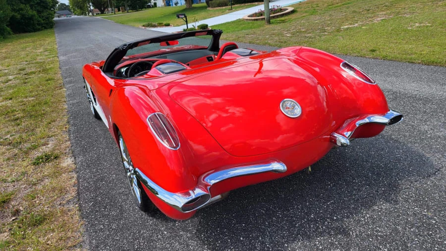 2014 Chevrolet Corvette C7 - Image 10 of 31