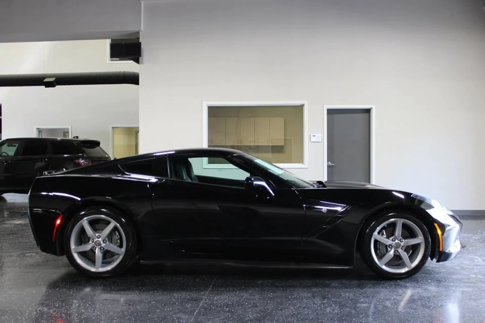 2014 Chevrolet Corvette C7 - Image 2 of 20