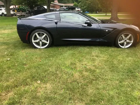 2014 Chevrolet Corvette C7 - Image 2 of 7