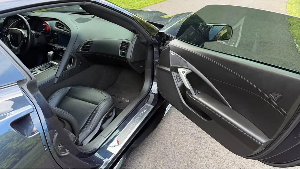 2014 Chevrolet Corvette C7 - Image 11 of 20