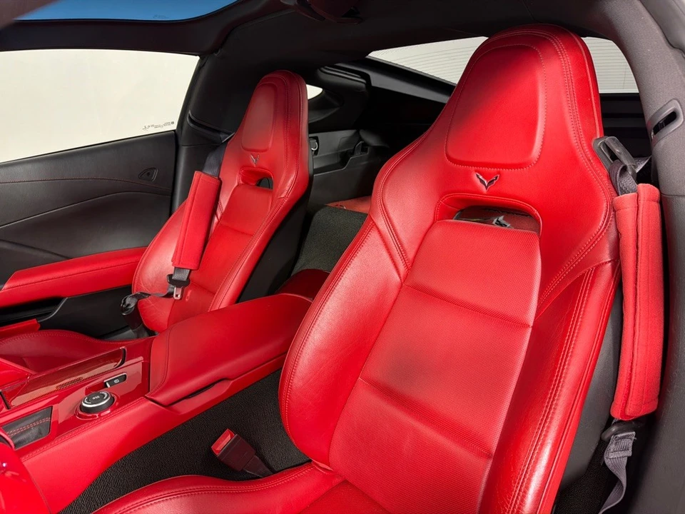 2014 Chevrolet Corvette C7 - Image 24 of 31