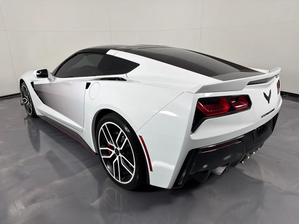 2014 Chevrolet Corvette C7 - Image 18 of 31