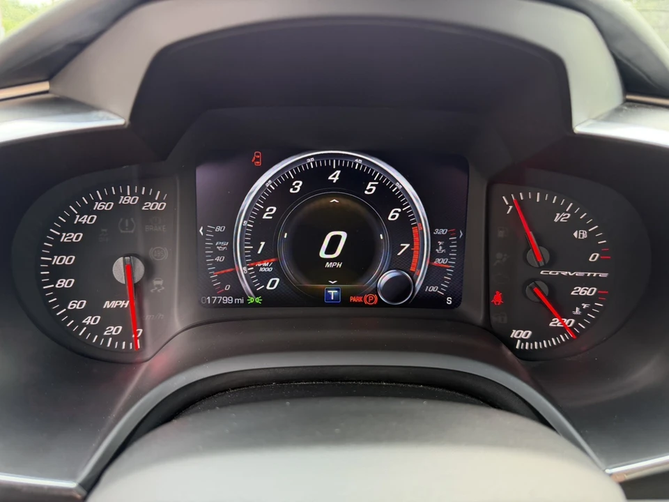 2014 Chevrolet Corvette C7 - Image 18 of 25