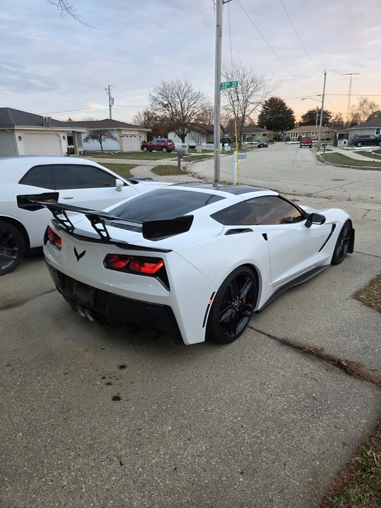 2014 Chevrolet Corvette C7 - Image 4 of 15
