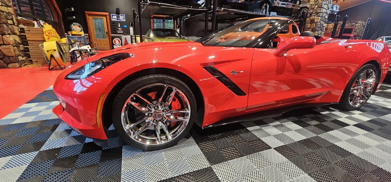 2014 Chevrolet Corvette C7 - Image 19 of 21