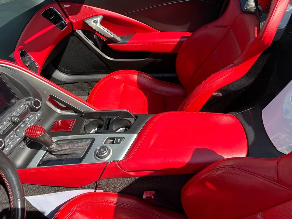 2014 Chevrolet Corvette C7 - Image 8 of 11