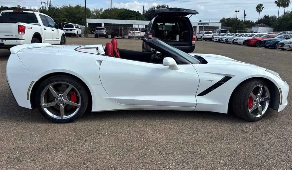 2014 Chevrolet Corvette C7 - Image 5 of 10