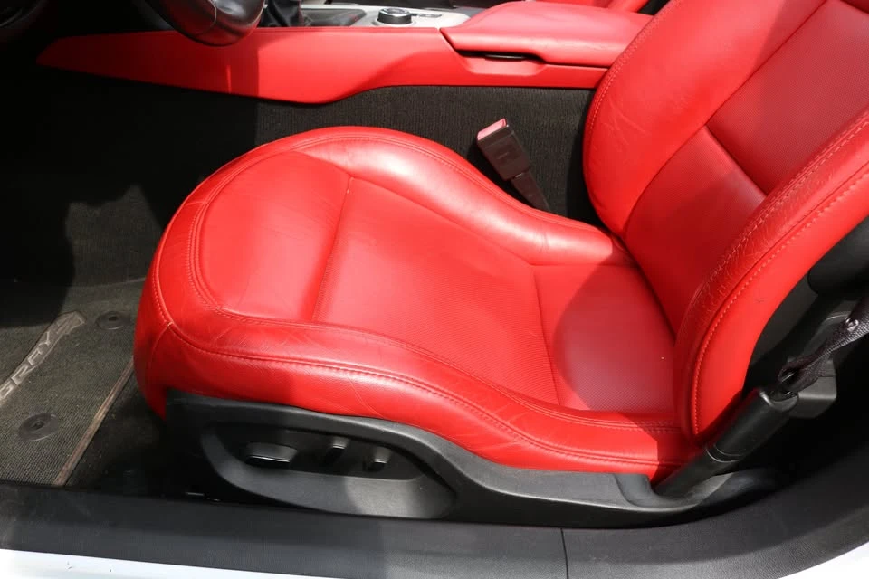 2014 Chevrolet Corvette C7 - Image 17 of 20