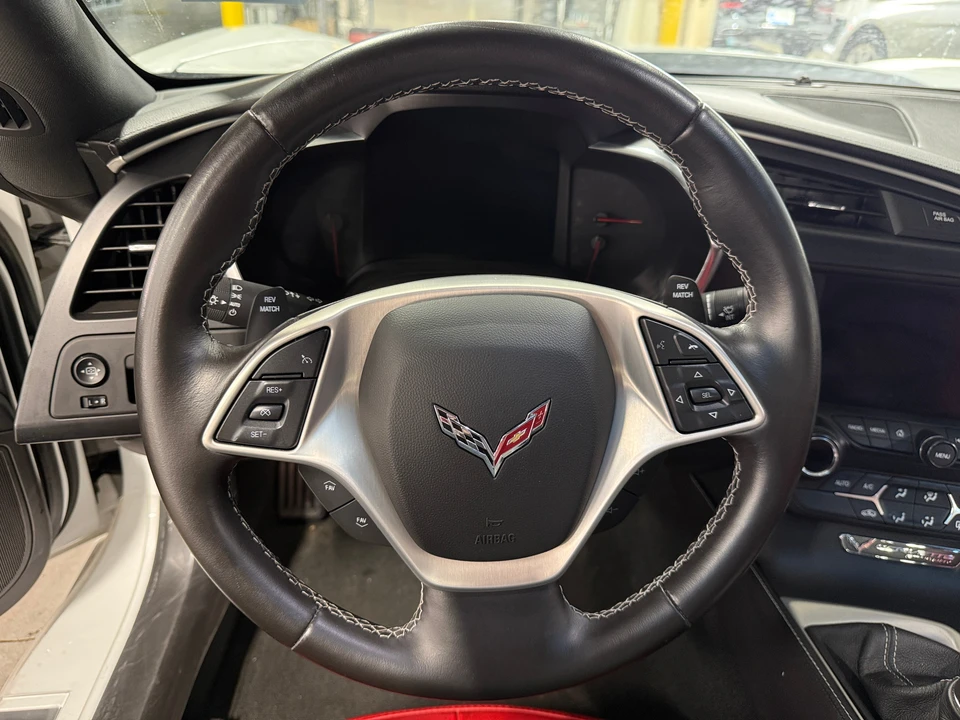 2014 Chevrolet Corvette C7 - Image 8 of 31