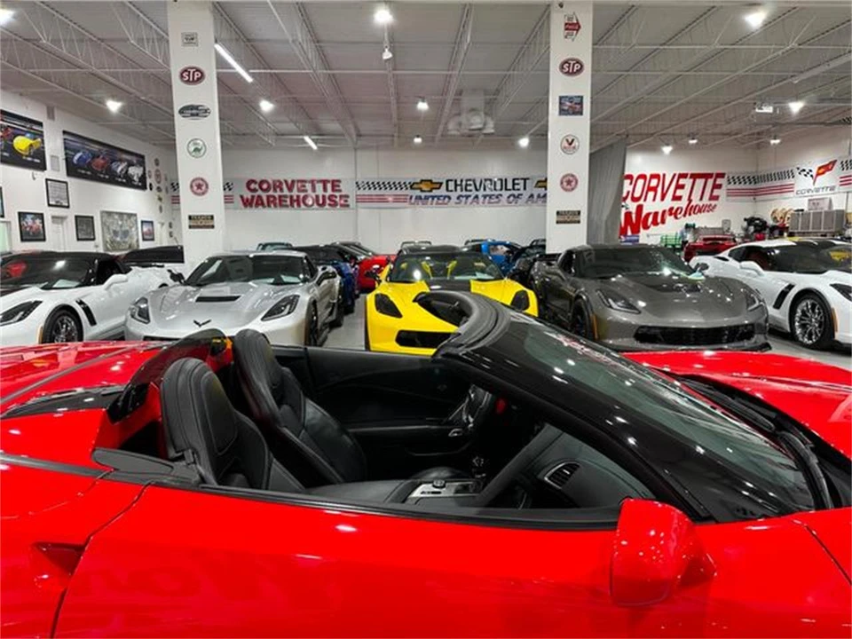 2014 Chevrolet Corvette C7 - Image 17 of 30