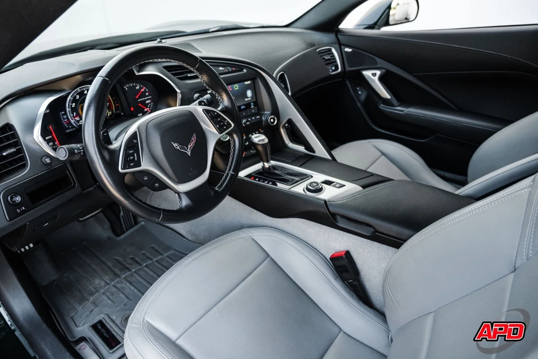 2014 Chevrolet Corvette C7 - Image 2 of 12