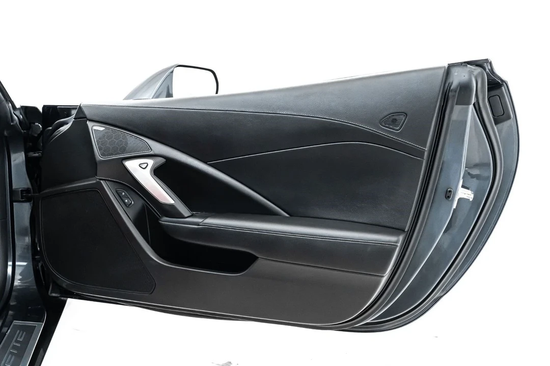 2014 Chevrolet Corvette C7 - Image 19 of 21