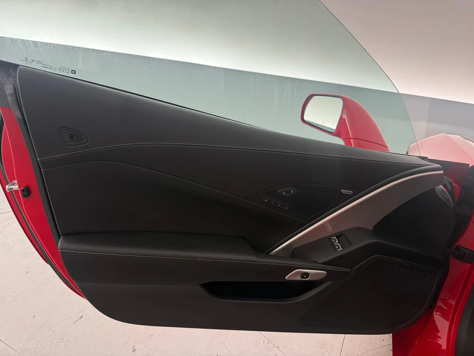 2014 Chevrolet Corvette C7 - Image 3 of 31