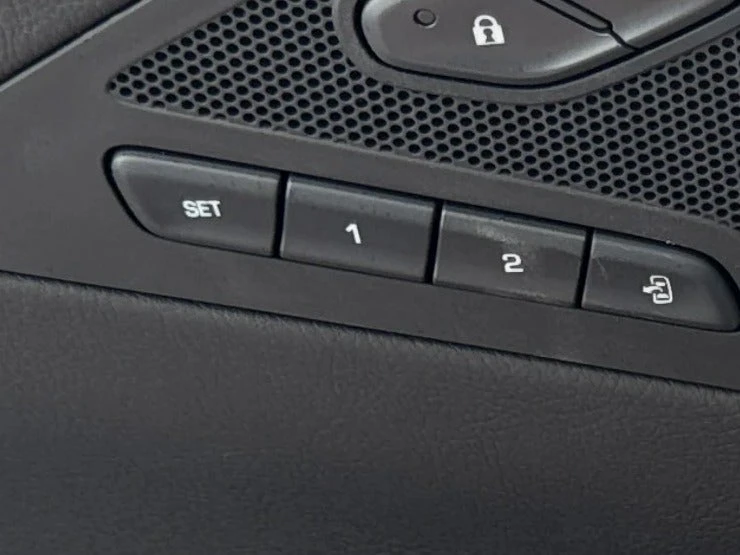 2014 Chevrolet Corvette C7 - Image 16 of 18