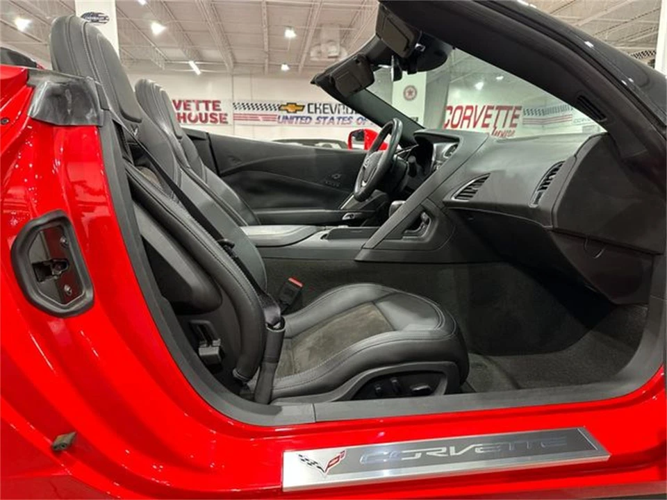 2014 Chevrolet Corvette C7 - Image 11 of 30