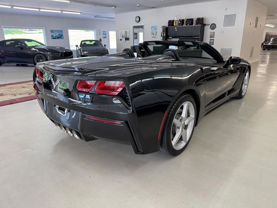2014 Chevrolet Corvette C7 - Image 2 of 31