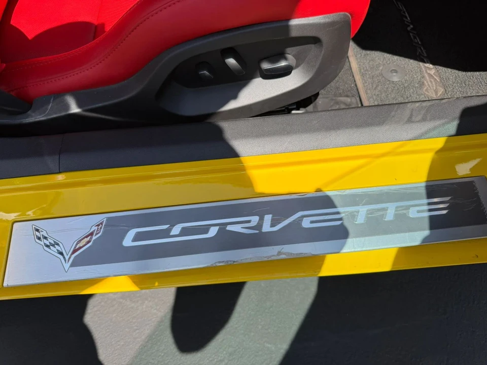 2014 Chevrolet Corvette C7 - Image 16 of 31