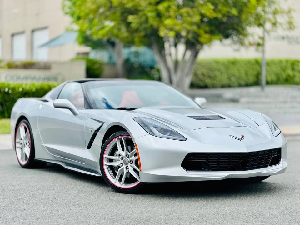 2014 Chevrolet Corvette C7 - Image 2 of 19