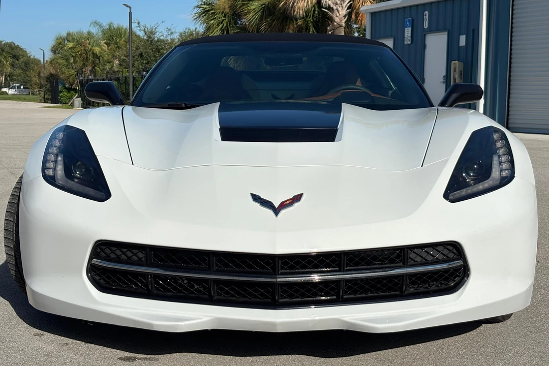 2014 Chevrolet Corvette C7 - Image 2 of 31