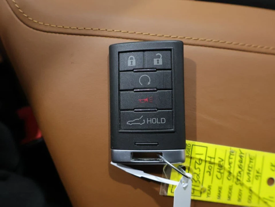 2014 Chevrolet Corvette C7 - Image 18 of 31