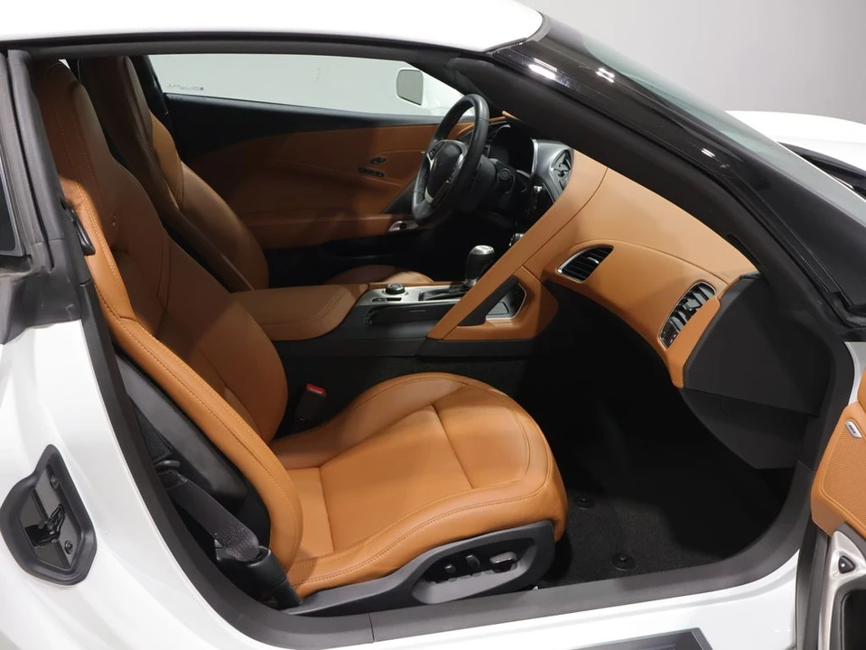 2014 Chevrolet Corvette C7 - Image 16 of 31